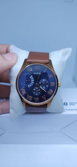 นาฬิกาข้อมือ GUESS แท้ ระบบ Quartz หน้าปัดสีน้ำเงิน สายหนังสีน้ำตาล รูปที่ 2