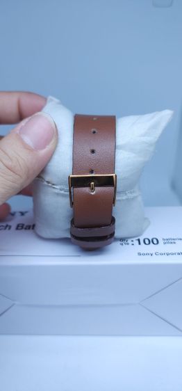 นาฬิกาข้อมือ GUESS แท้ ระบบ Quartz หน้าปัดสีน้ำเงิน สายหนังสีน้ำตาล รูปที่ 4