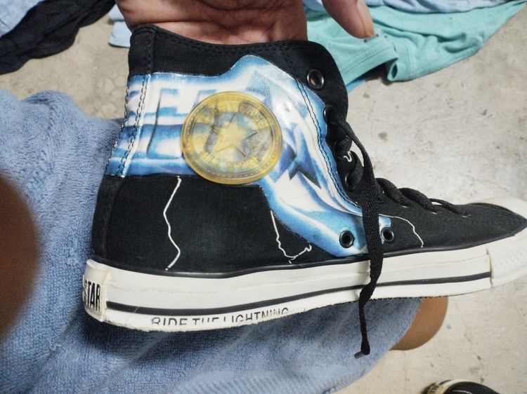 รองเท้า Converse Metallica เบอร์10