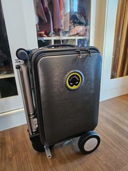 กระเป๋ารถไฟฟ้า ขายถูกๆๆๆค่ะ 18,000บาทส่งฟรี