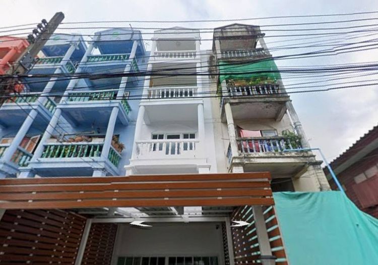 ขายบ้านตึกแถว 4 ชั้น+ชั้นลอย ย่านประเวศ อยู่ใกล้รถไฟฟ้าสายสีเหลือง