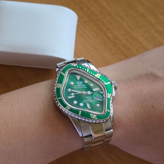 นาฬิกา Automatic หน้าปัดเขียว สภาพดี