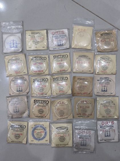 สโนลอย เก่าเก็บ เหมาๆ หลายยี่ห้อ หลายแผ่น หลายขนาด ขายเหมาๆ ของใหม่เก่าเก็บ พร้อมส่งครับ เหมาๆยกทั้งหมดครับ