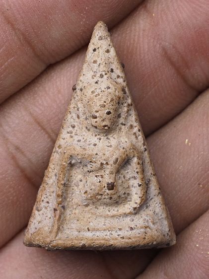 พระนางพญา 16126813