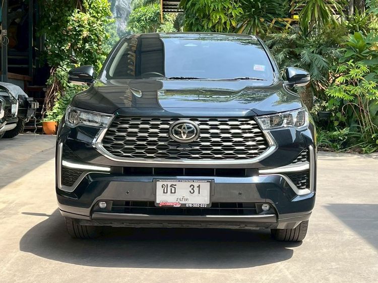 Toyota Innova 2024 2.0 Zenix HEV Premium Utility-car เบนซิน ไม่ติดแก๊ส เกียร์อัตโนมัติ ดำ รูปที่ 2