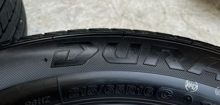 ✨ยางป้ายแดง✨215-65-16 Bridgestone💥ปลายปี 25💥สวยกริ๊บ💖ถอดจาก🚗รถใหม่ป้ายแดง รูปที่ 4
