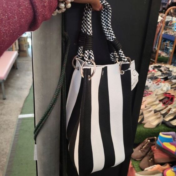 กระเป๋าถือใส่ขวดน้ำงานญี่ปุ่น