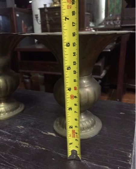 กระโถนปากแตรทองเหลืองโบราณ1คู่ รูปที่ 3