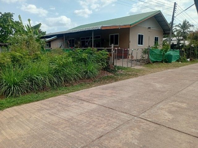 มีบางส่วน 2018 ไม่ใช่ ขายบ้านพน้อมที่ดิน