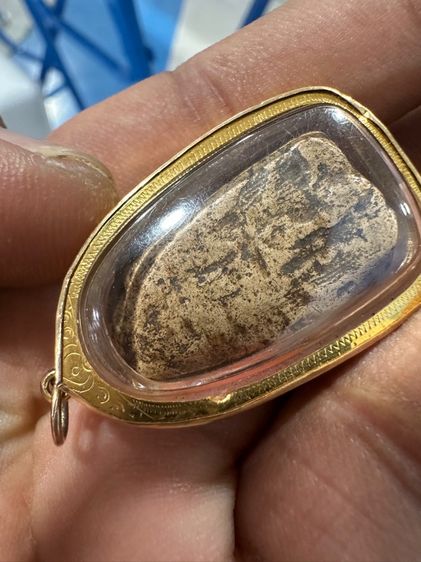 พระคงลำพูน รูปที่ 6