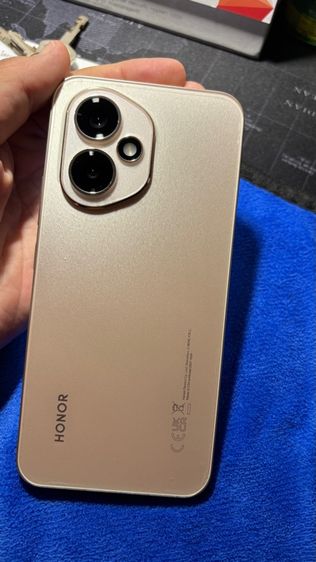 มือถือ Honor 400