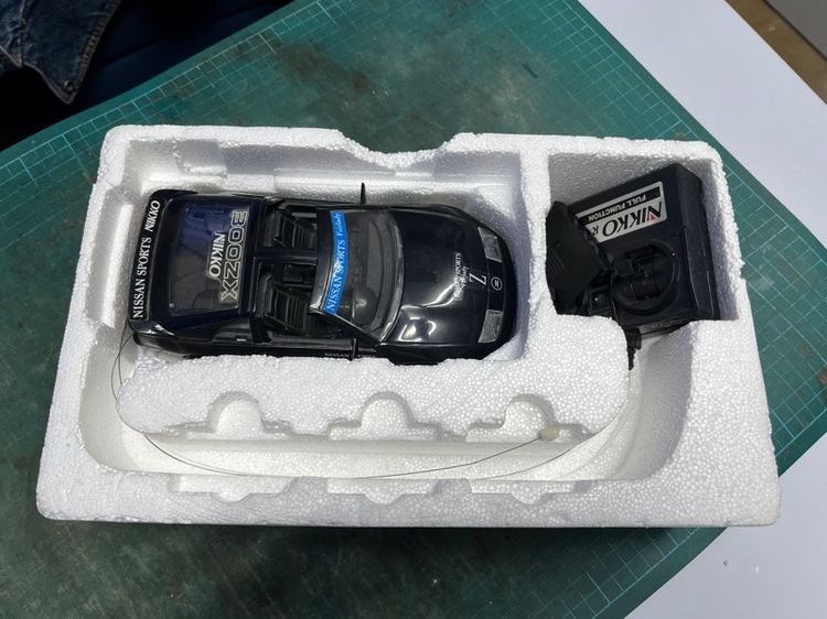 รถบังคับ nissan fairady -Z T-barroof รูปที่ 2