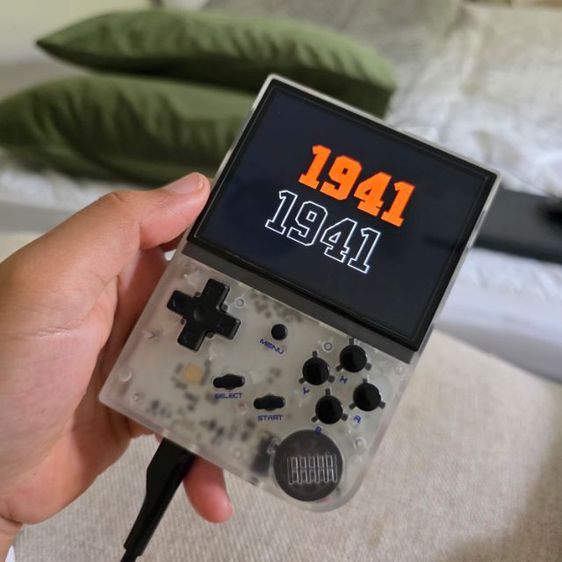 Anbernic RG35XX เครื่องเล่นเกมพกพา เล่นเกม PS1 GBA SFC รูปที่ 3