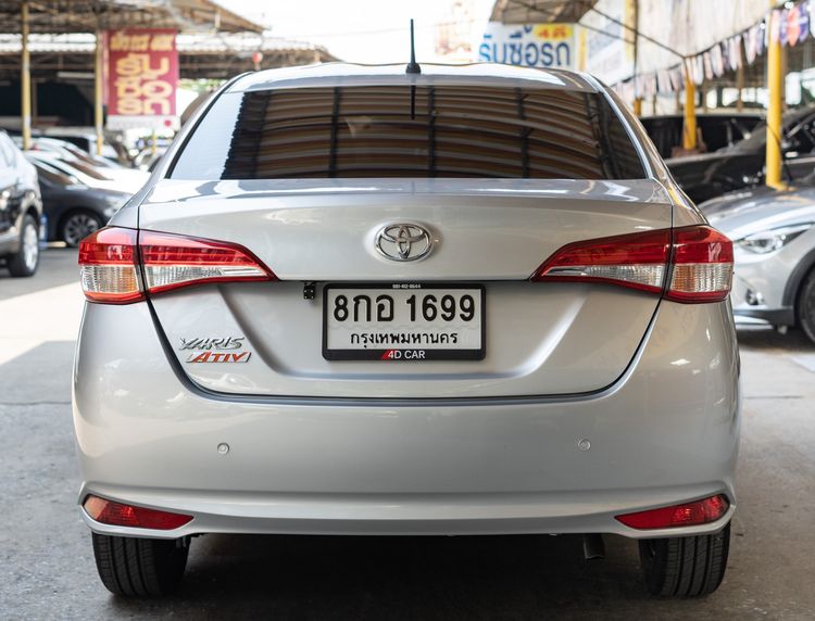 Toyota Yaris ATIV 2019 1.2 J Sedan เบนซิน ไม่ติดแก๊ส เกียร์อัตโนมัติ เทา รูปที่ 4
