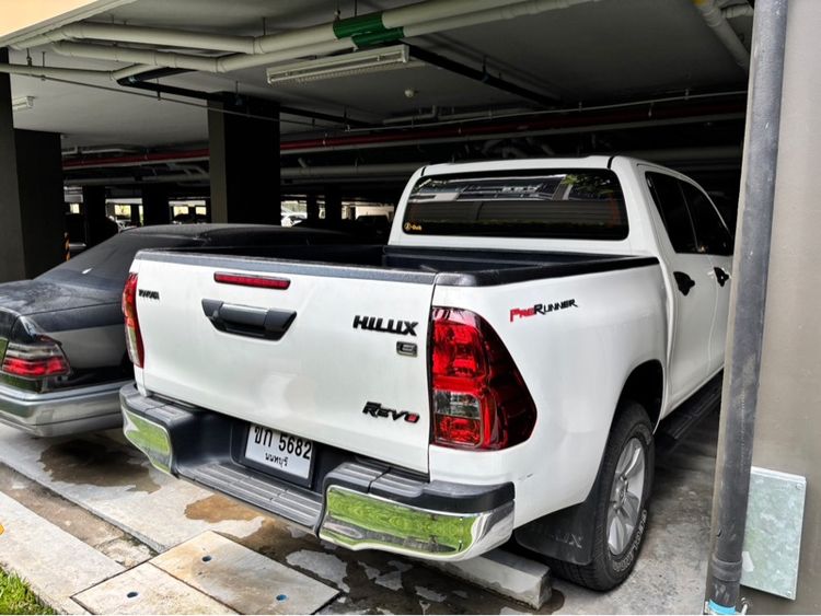 Toyota Hilux Revo 2016 2.4 E Pickup ดีเซล ไม่ติดแก๊ส เกียร์ธรรมดา ขาว รูปที่ 3