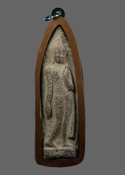 พระลีลาถ้ำหีบเนื้อชินสนิมแดง