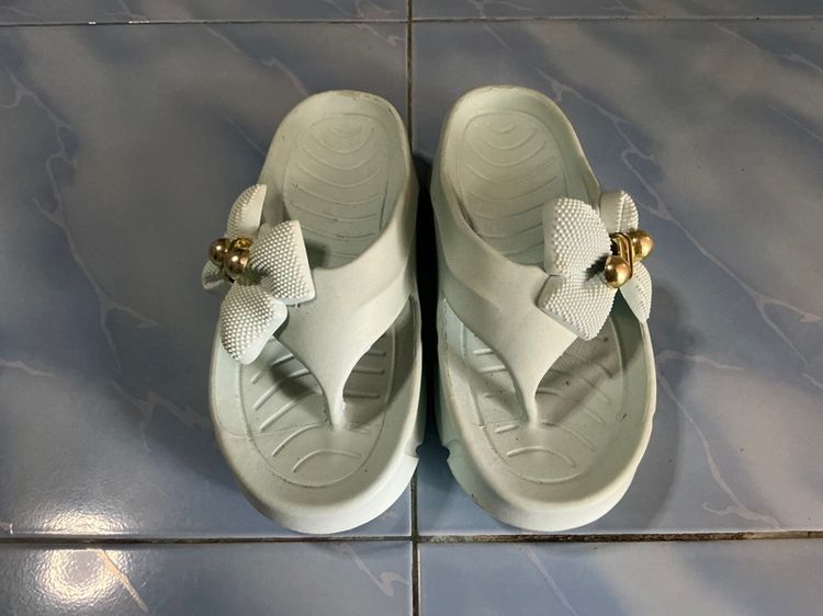 รองเท้า รูปที่ 2