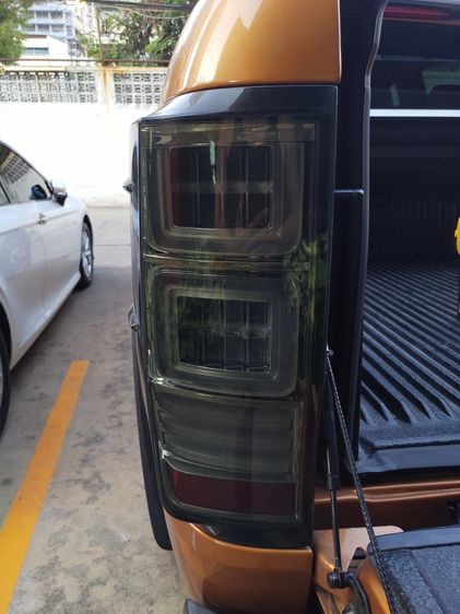 ไฟท้ายฟอร์ดเรนเจอร์ LED