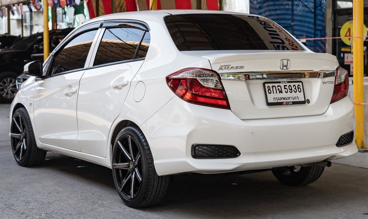 Honda Brio 2019 1.2 Amaze V Sedan เบนซิน ไม่ติดแก๊ส เกียร์อัตโนมัติ ขาว รูปที่ 3