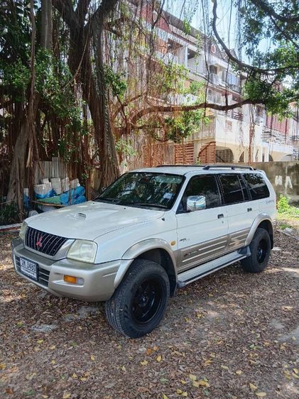 Mitsubishi G-WAGON 2003 รุ่นย่อยอื่นๆ Utility-car ดีเซล ไม่ติดแก๊ส เกียร์ธรรมดา ขาว รูปที่ 4