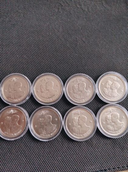 เหรียญเสด็จนิวัติ ขายเหมา950 รูปที่ 2