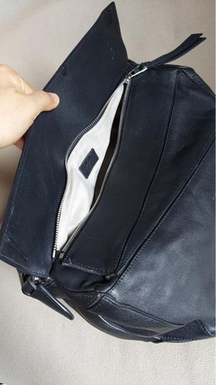 กระเป๋า Loewe สีดำ  รูปที่ 6