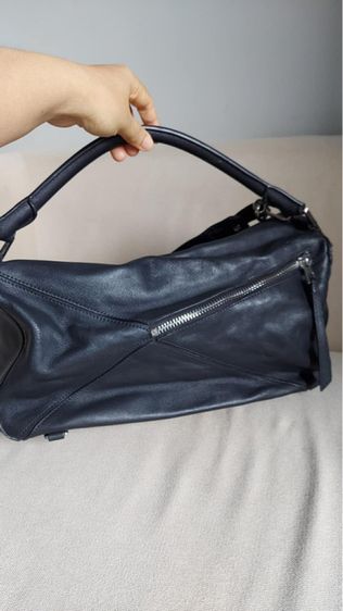 กระเป๋า Loewe สีดำ  รูปที่ 4