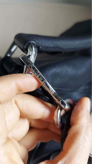 กระเป๋า Loewe สีดำ  รูปที่ 10