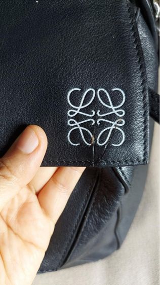 กระเป๋า Loewe สีดำ  รูปที่ 14