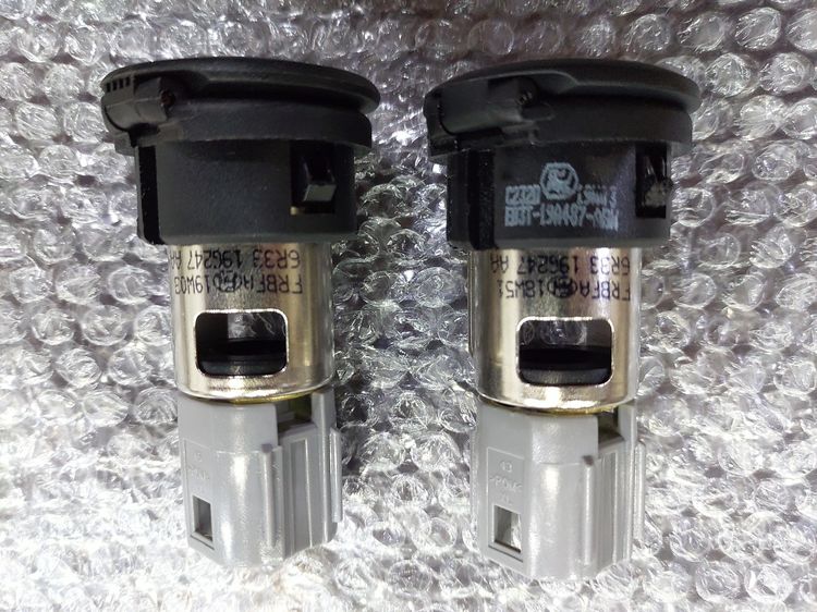 ช่องต่อ 12V รถฟอร์ดเรนเจอร์ รูปที่ 4