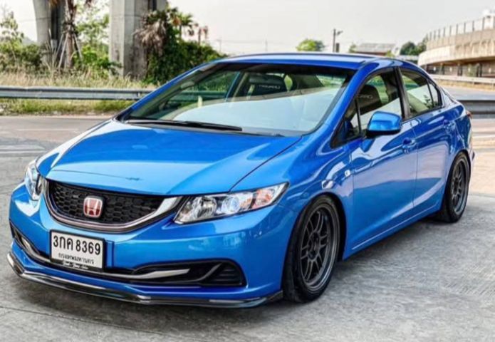 รถ Honda Civic 1.8 E i-VTEC สี น้ำเงิน