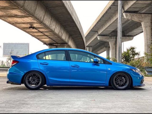 Honda Civic 2013 1.8 E i-VTEC เบนซิน เกียร์ธรรมดา น้ำเงิน รูปที่ 3