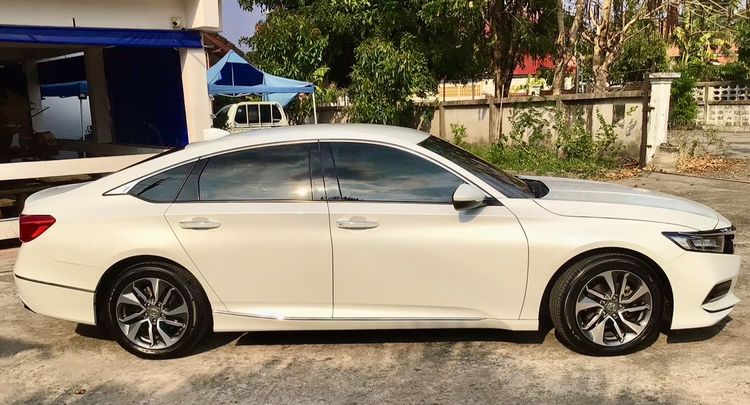 Honda Accord 2019 1.5 Turbo EL Sedan เบนซิน เกียร์อัตโนมัติ ขาว รูปที่ 3