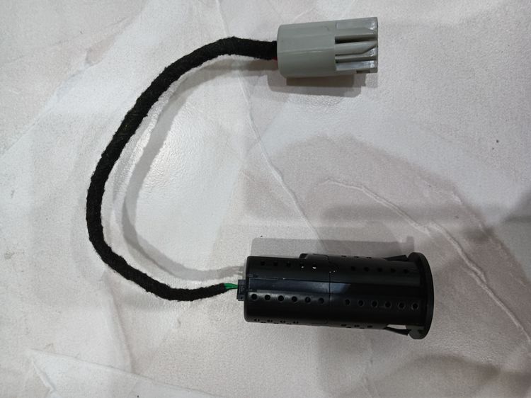 ช่องต่อ USB รถฟอร์ดเรนเจอร์ เอเวอร์เรส รูปที่ 7