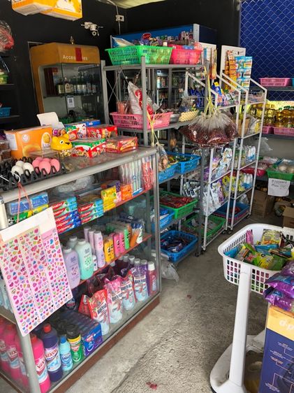 เซ้ง ขายของในร้านทั้งหมดครับ ตู้แช่ เชลวางของและของกินของใช้ทุกอย่าง