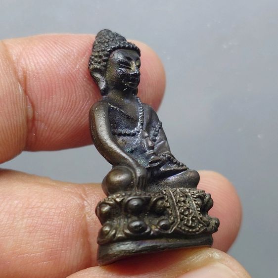 พระกริ่งคุ้มเกล้า (กริ่งศิรากาศ หน้าจีน ก้นถ้วย) เนื้อนวะโลหะ หายาก พ.ศ.2524 พร้อมตลับ หายาก รูปที่ 4