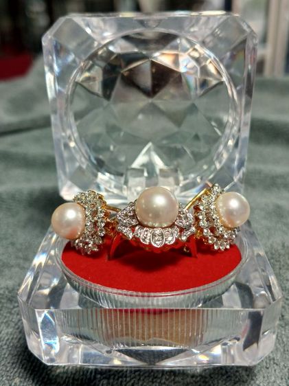 ชุด แหวนต่างหูมุก ประดับเพชรแท้ ตัวเรือนทอง 18k สวยมากๆ รูปที่ 3