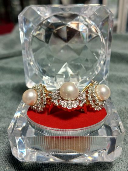 ชุด แหวนต่างหูมุก ประดับเพชรแท้ ตัวเรือนทอง 18k สวยมากๆ