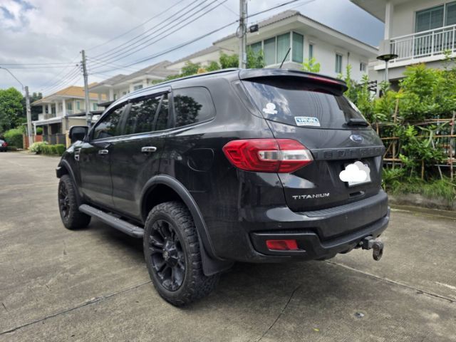 Ford Everest 2019 2.0 Bi-Turbo Titanium+ 4WD Utility-car ดีเซล ไม่ติดแก๊ส เกียร์อัตโนมัติ ดำ รูปที่ 4