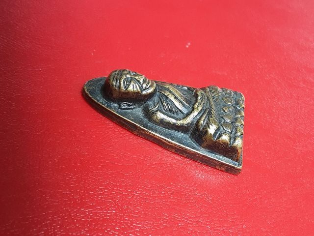 หลวงปู่ทวดหลังหนังสือปี05  รูปที่ 5