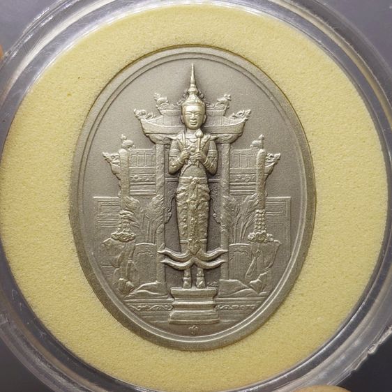 เหรียญพระคลัง ในพระคลังมหาสมบัติ รุ่นแรก 80 ปี กรมธนารักษ์ พ.ศ.2555 เนื้อเงินรมดำพ่นทรายพิเศษ พร้อมใบเซอร์และกล่องหนัง รูปที่ 5