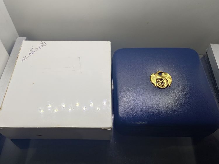 เหรียญพระคลัง ในพระคลังมหาสมบัติ รุ่นแรก 80 ปี กรมธนารักษ์ พ.ศ.2555 เนื้อเงินรมดำพ่นทรายพิเศษ พร้อมใบเซอร์และกล่องหนัง รูปที่ 10