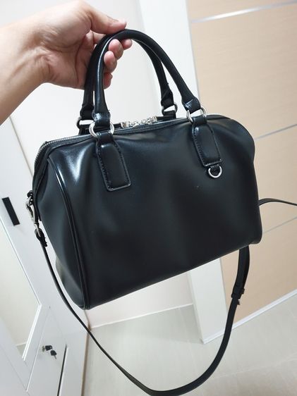 กระเป๋า CARPISA  แบรนด์แท้อิตาลี รูปที่ 17