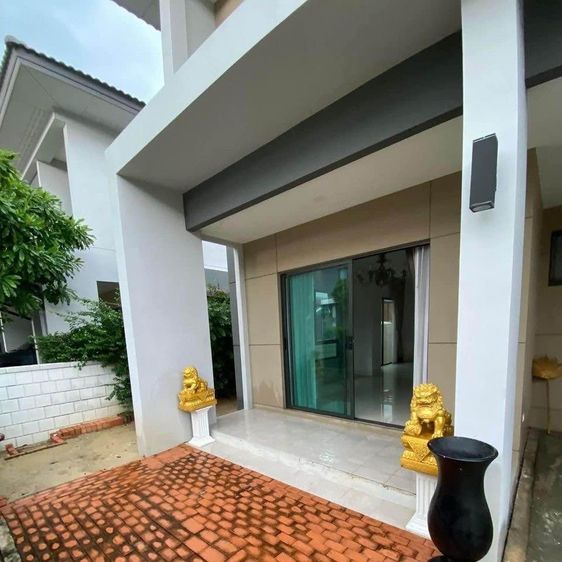 อื่นๆ มีบางส่วน สร้างเสร็จก่อน 2010 ให้เช่าหมู่บ้านเซนโทร เวสต์เกต รูปที่ 2