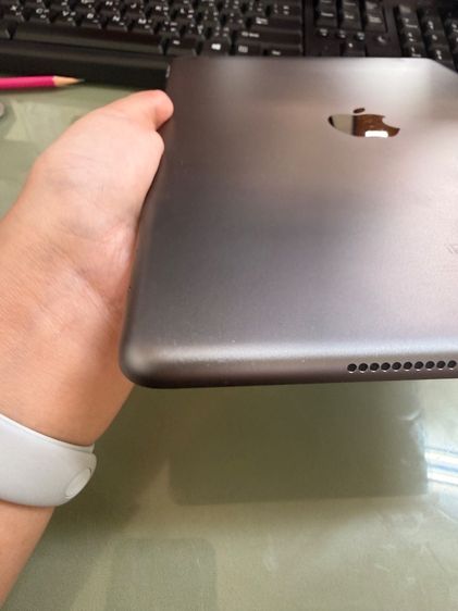 iPad Gen 8 128GB Wi-Fi + Cellular สีเทาสเปซเกรย์ รูปที่ 4