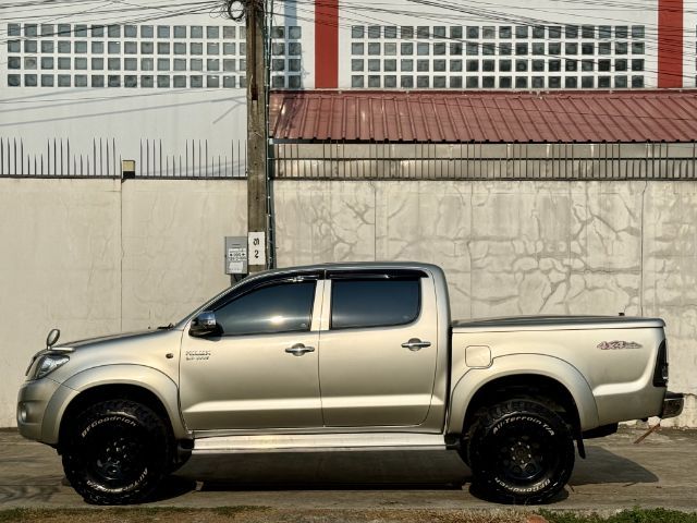 Toyota Hilux Vigo 2008 2.7 G 4WD Pickup เบนซิน ไม่ติดแก๊ส เกียร์อัตโนมัติ บรอนซ์เงิน รูปที่ 4