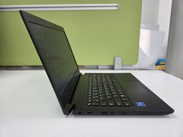 โน้ตบุ๊ค Dynabook (Toshiba) Tecra A30-J รูปที่ 2