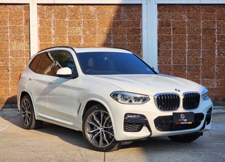 รถ BMW X3 2.0 xDrive30e M Sport 4WD สี ขาว