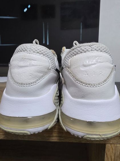 รองเท้า Nike Air Max Excee สีขาว (มือสอง) รูปที่ 3