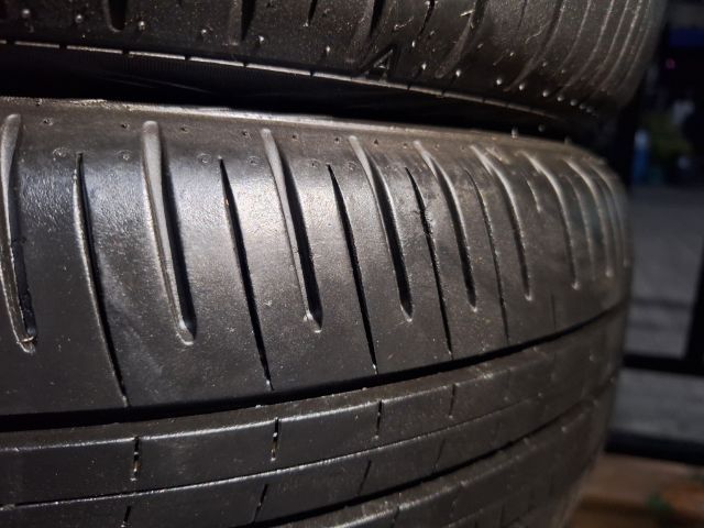 Dunlop 195 60 16 ปี 23 1 ชุด 4 เส้น รูปที่ 5